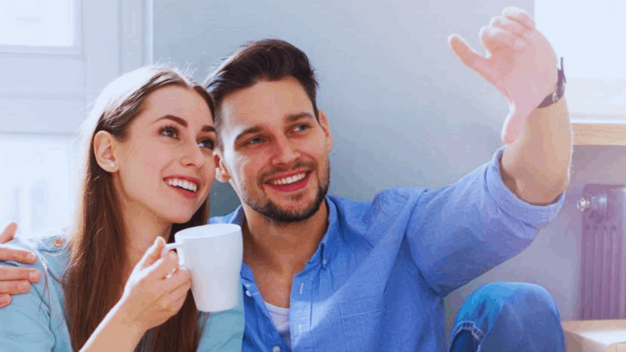 Seul(e) en Europe ? Cette nouvelle tendance de rencontres change la vie des célibataires