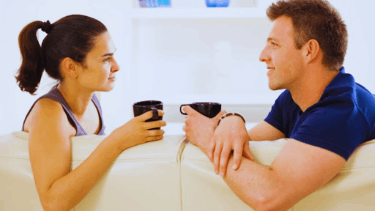 Seul(e) en Europe ? Cette nouvelle tendance de rencontres change la vie des célibataires