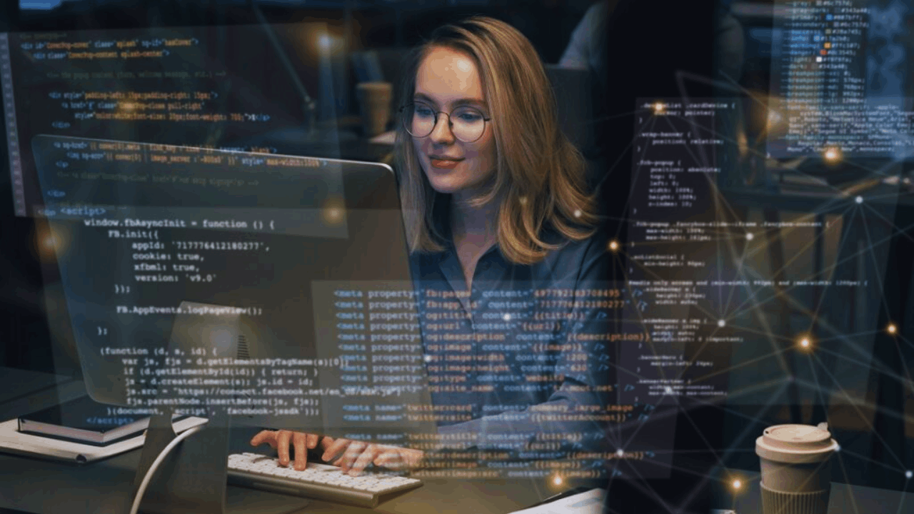 Les meilleures formations certifiées en technologie à suivre depuis chez vous en France